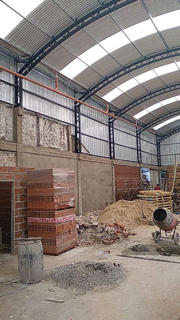 هناجر ومستودعات مكة